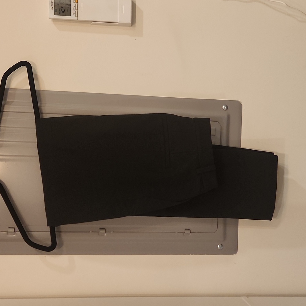 Uniqlo Smart Ankle Pants Small Black